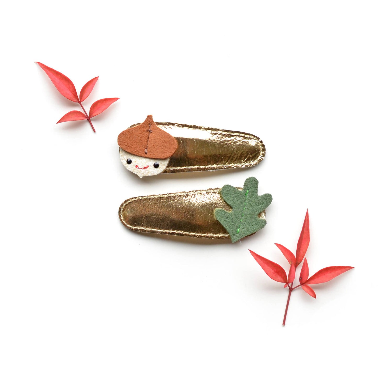 Acorn + Oak Clips
